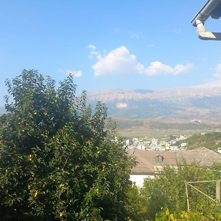 Miziriguesthouse Gjirokastër Екстериор снимка