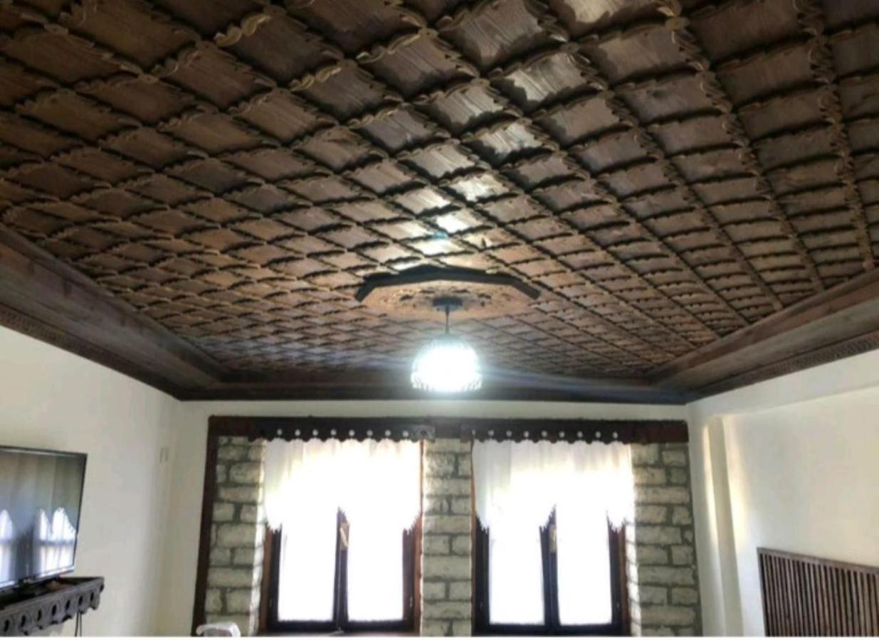 Miziriguesthouse Gjirokastër Екстериор снимка