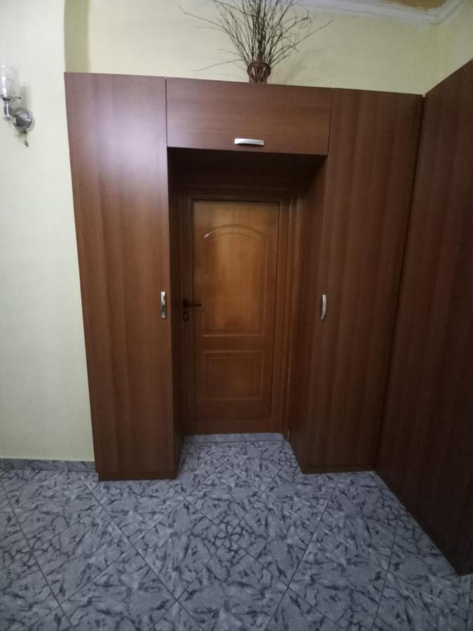 Miziriguesthouse Gjirokastër Екстериор снимка